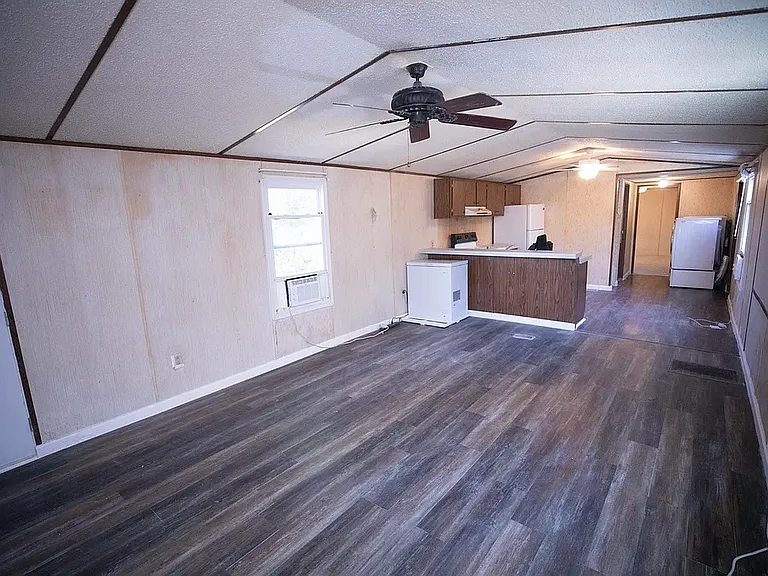 2152A Congaree Rd — Photo 11