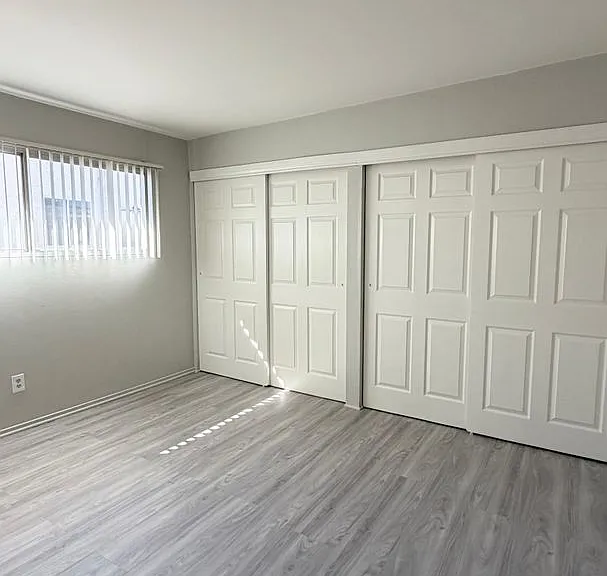 10059 Pinewood Ave — Photo 18