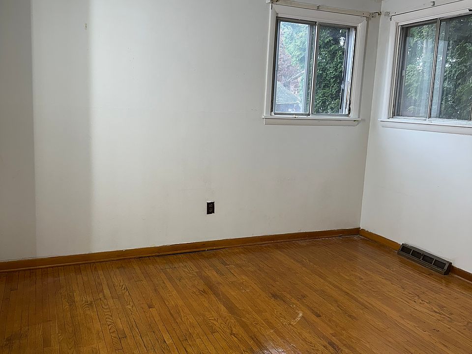1st image of 54 Marlene Dr Floor 1