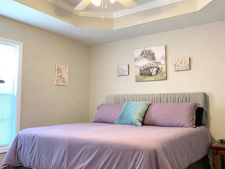 556 Oakmont Dr — Photo 13