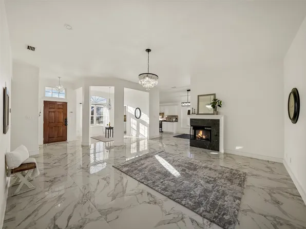 4818 Mize Ct, Rowlett, TX 75088
