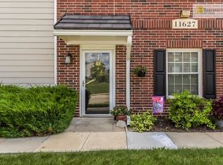 11627 Tomahawk Creek Pkwy APT A, Leawood, KS 66211