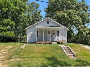 230 W 19th St, Alton, IL 62002