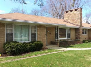 3514 Kings Rd, Steger, IL 60475