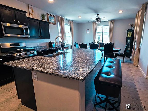 4th image of 11876 E 25th Pl