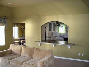4th image of 137 Iroquois Dr