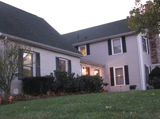 35 Mount Joy Dr, Tewksbury, MA 01876