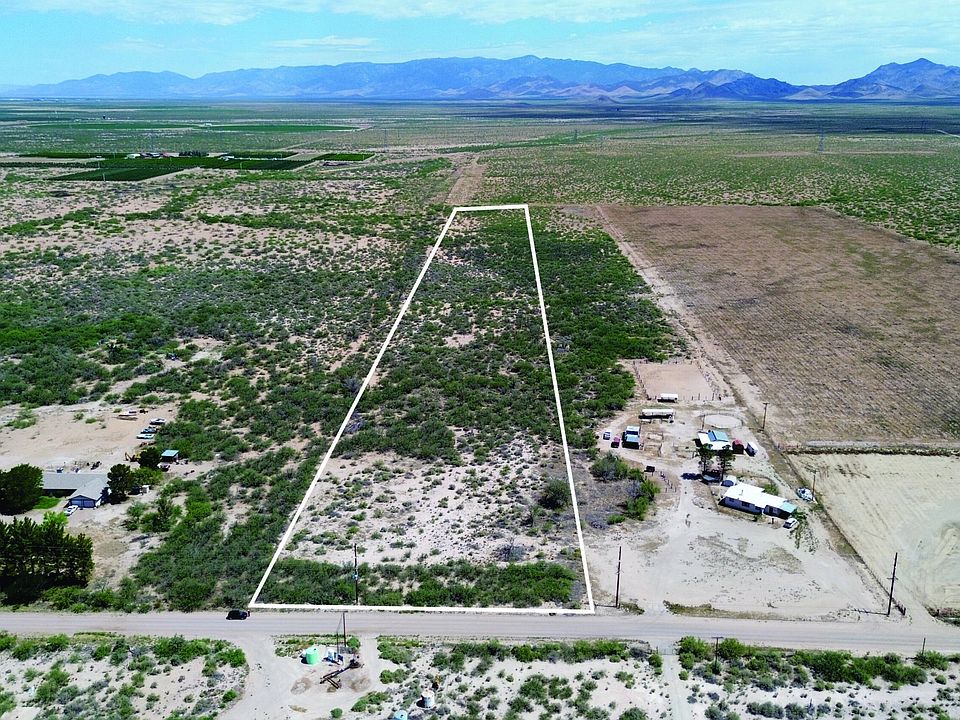 1st image of W Saguaro Rd