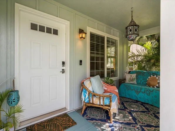 220 Oluea Cir, Kihei, HI 96753