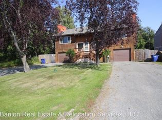 8903 Washburn St, Anchorage, AK 99502