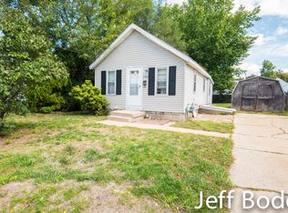 2536 Woodward Ave SW, Wyoming, MI 49509