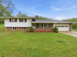 795 Geidel Rd, Ford City, PA 16226