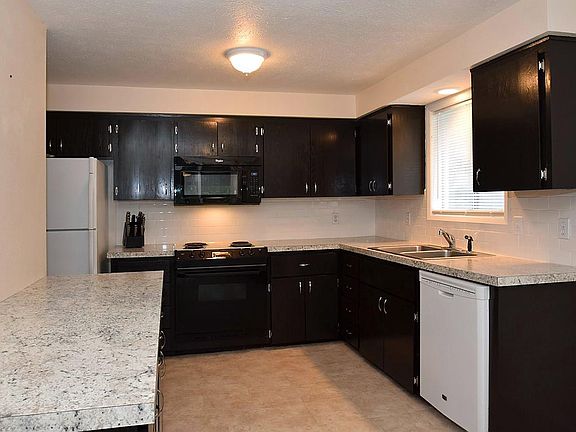 5th image of 4107 W Olympic Ave