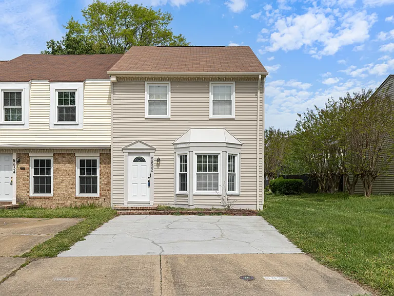 5632 Campus Dr — Photo 12
