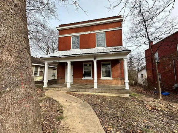 710 Sanders Ave, Poplar Bluff, MO 63901