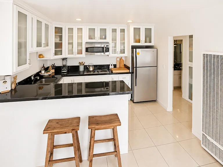 3822 Highland Ave #B — Photo 4