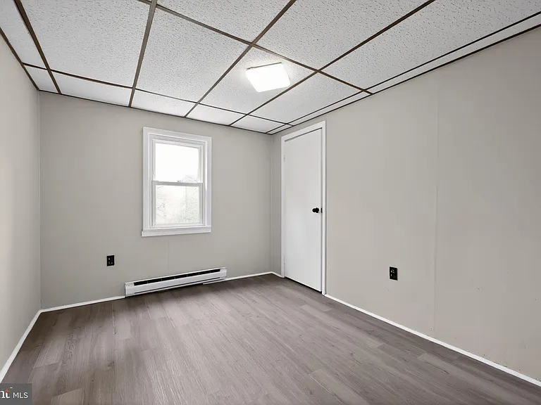 4225 Walsh Ave — Photo 12