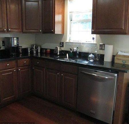 3rd image of 7725 Wolford Way