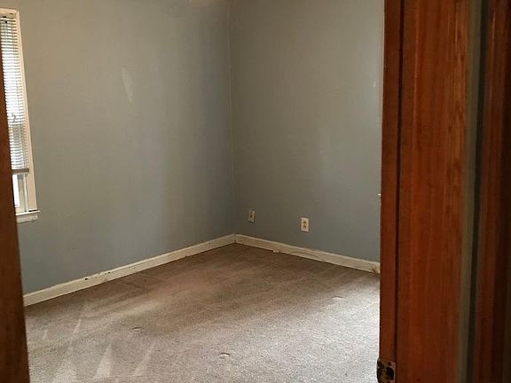 3rd image of 2715 Haskell Ave