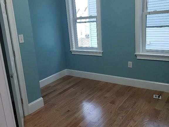 5th image of 149 Essex St APT 1