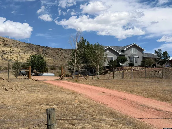 4157 Highway 14 #16, East Clearmont, WY 82835