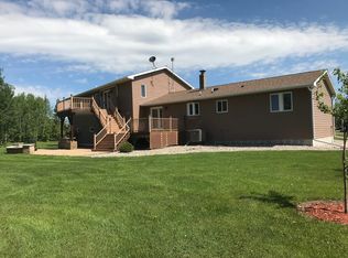 35294 240th St, Roseau, MN 56751
