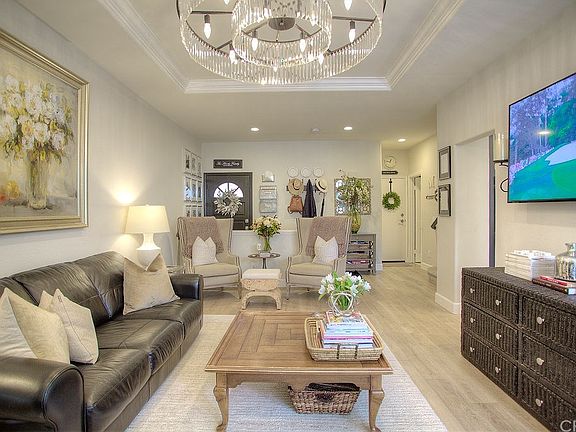 2nd image of 134 Matisse Cir #115