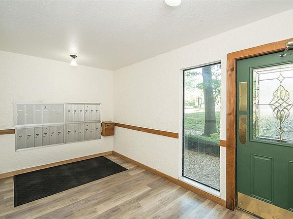 4th image of 1380 Heritage Lndg APT 206