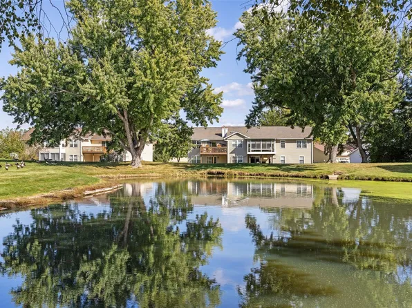 4019 Lexington Dr NE APT D, Cedar Rapids, IA 52402