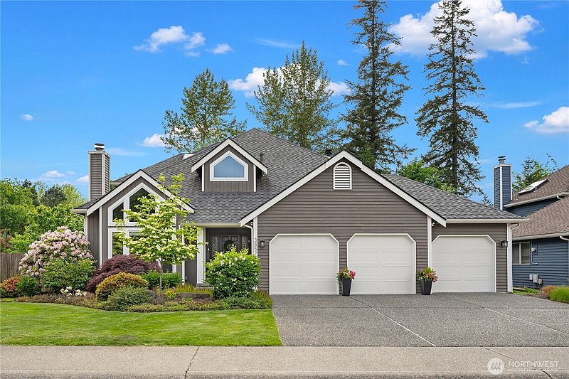 2nd image of 3857 260th Avenue SE