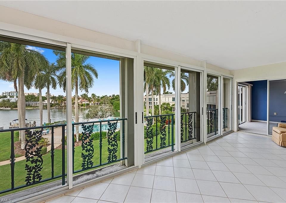 1st image of 383 Harbour Dr APT 303