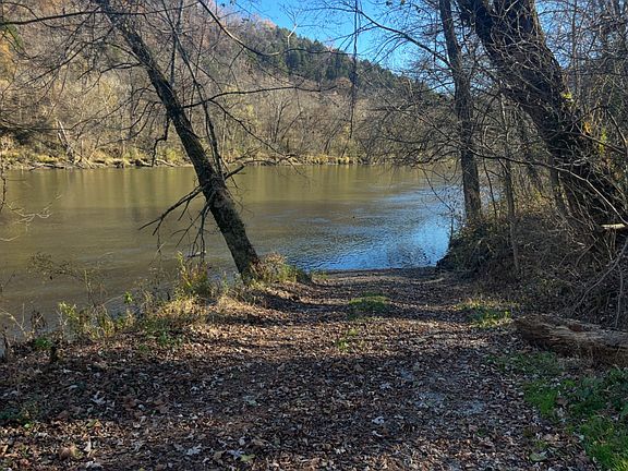 5th image of 45 Monkey Bluff Rd