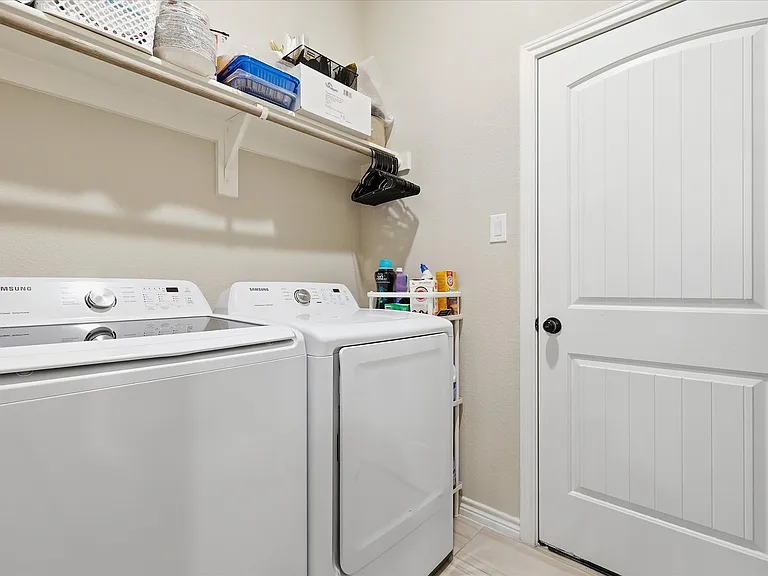 616 Lake Cove Dr — Photo 27