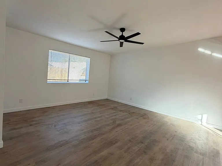 6672 Mesquite Ave — Photo 5