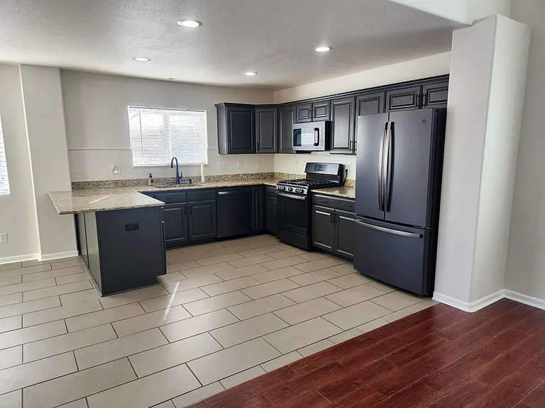 Spacious Kitchen w/ LED lights