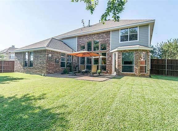 4th image of 4300 Little Oak Ln