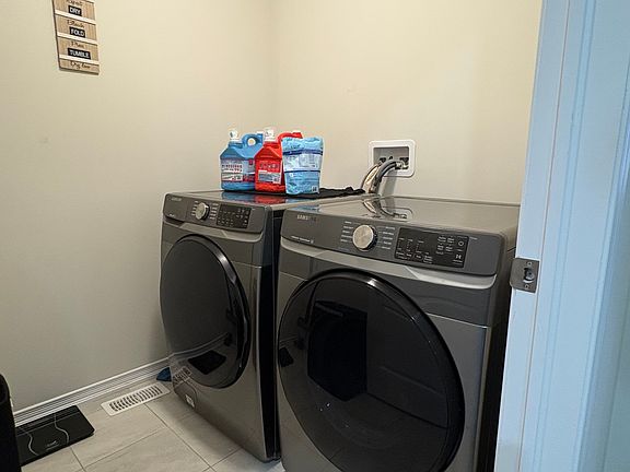 4th image of 408 Blackburn Dr