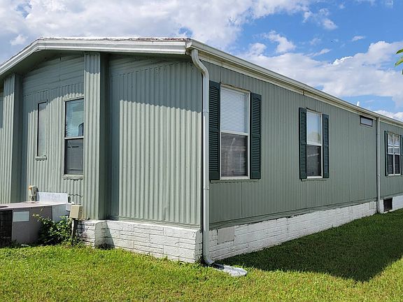 4th image of 389 Wentworth Ct