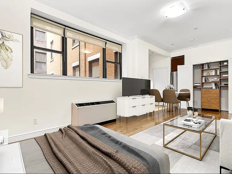 488 7th Ave #9E — Photo 2