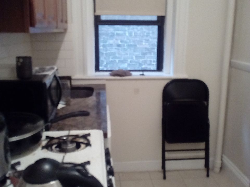 2nd image of 87 Saint Stephen St APT 22