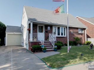22 Wilson Pl, North Arlington, NJ 07031