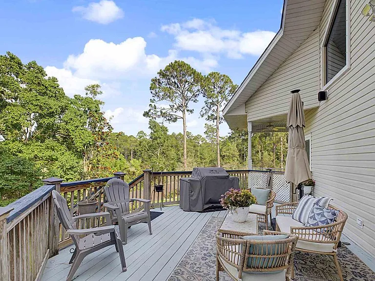4596 Bayside Dr — Photo 17