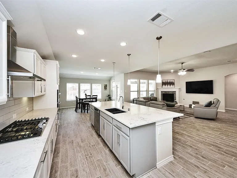 25119 Sundance Park Ln — Photo 10