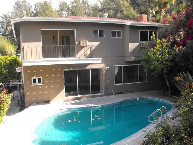 2nd image of 21812 Lopez St