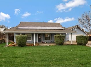 2046 Hartvickson Ln, Valley Springs, CA 95252
