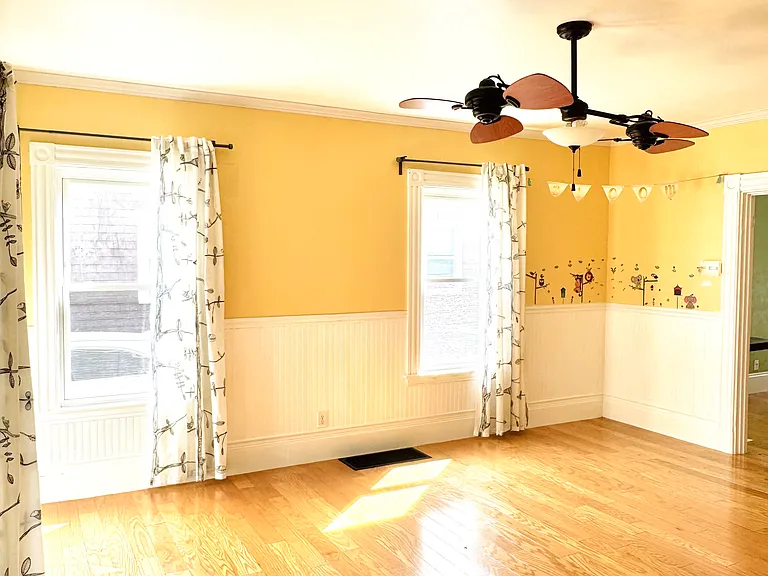 123 Beach St — Photo 8