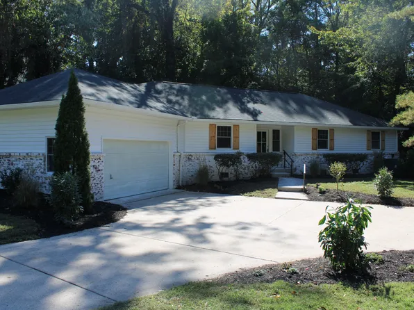 465 Manley Dr, Nashville, TN 37220