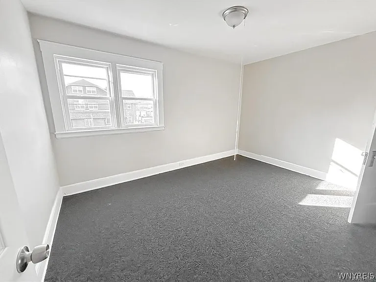 531 24th St #531 — Photo 9