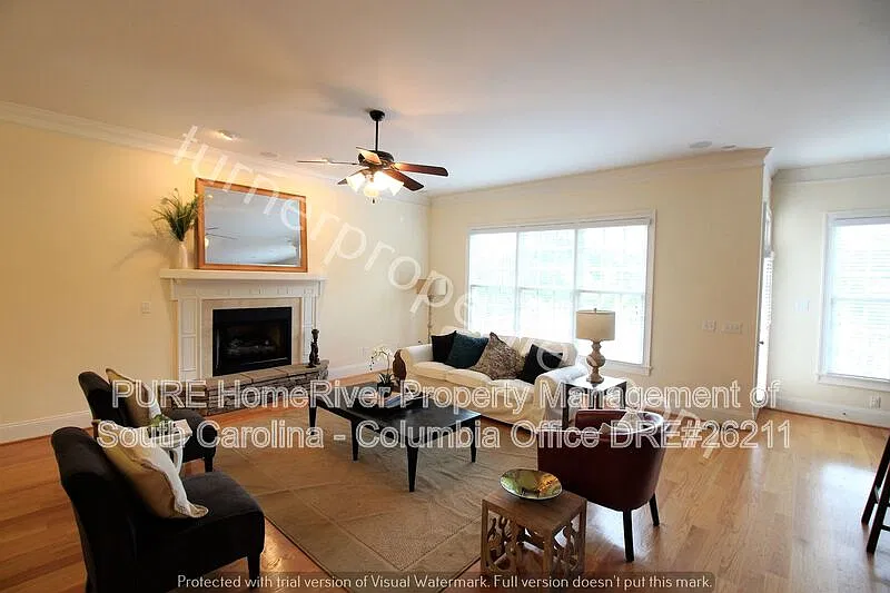 5 bed, 4.0 bath, 4246 sqft, $3,900 — Photo 3
