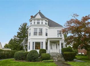 77 Neptune Ave #1, New Rochelle, NY 10805